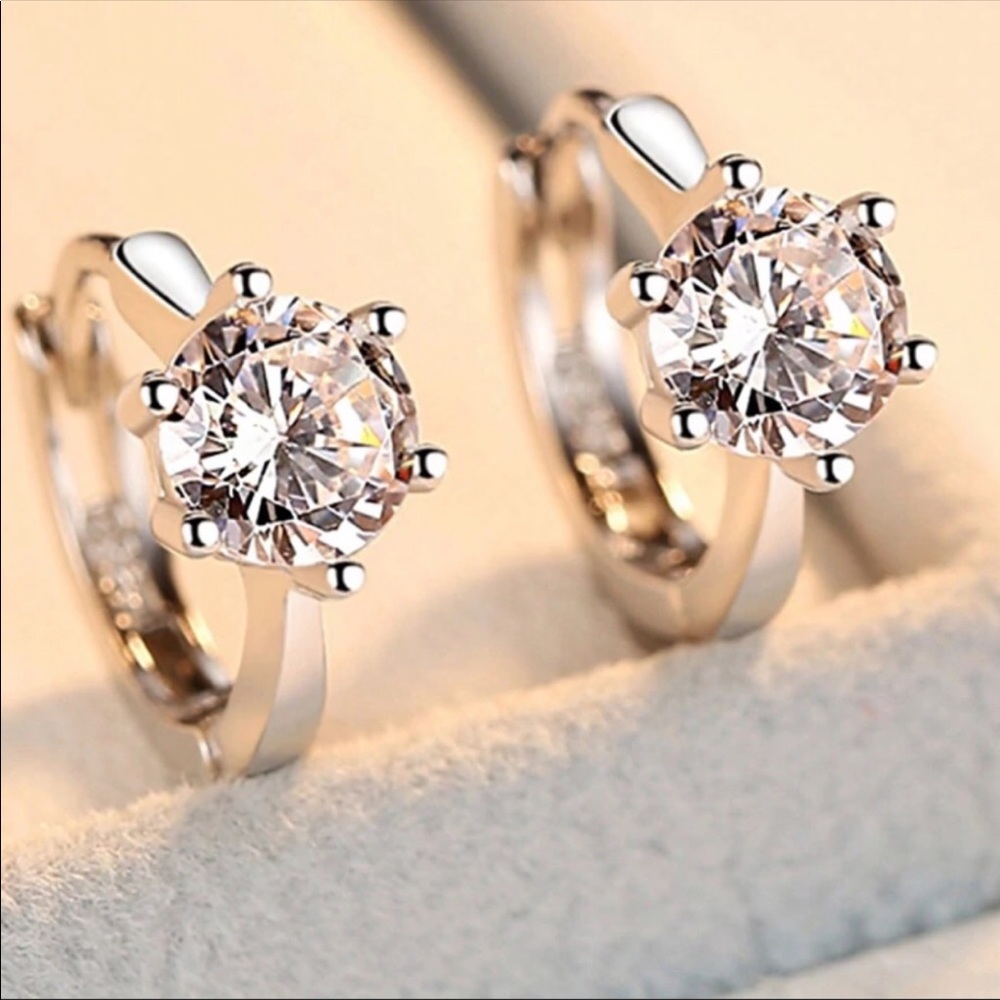 🌟 Sterling Silver 925 CZ Huggins Hoop Earrings